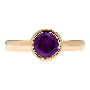 9ct Yellow Gold Amethyst Ring R00072