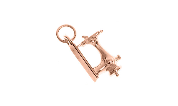 9ct Rose Gold Sewing Machine Charm Cm00131