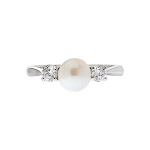 18ct White Gold Diamond & Cultured Pearl Ring Ra00577
