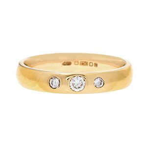 18ct Yellow Gold & Diamond Three Stone Band Ring Rg00009