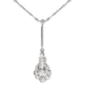18ct White Gold Diamond Pendant & Chain Pq00002